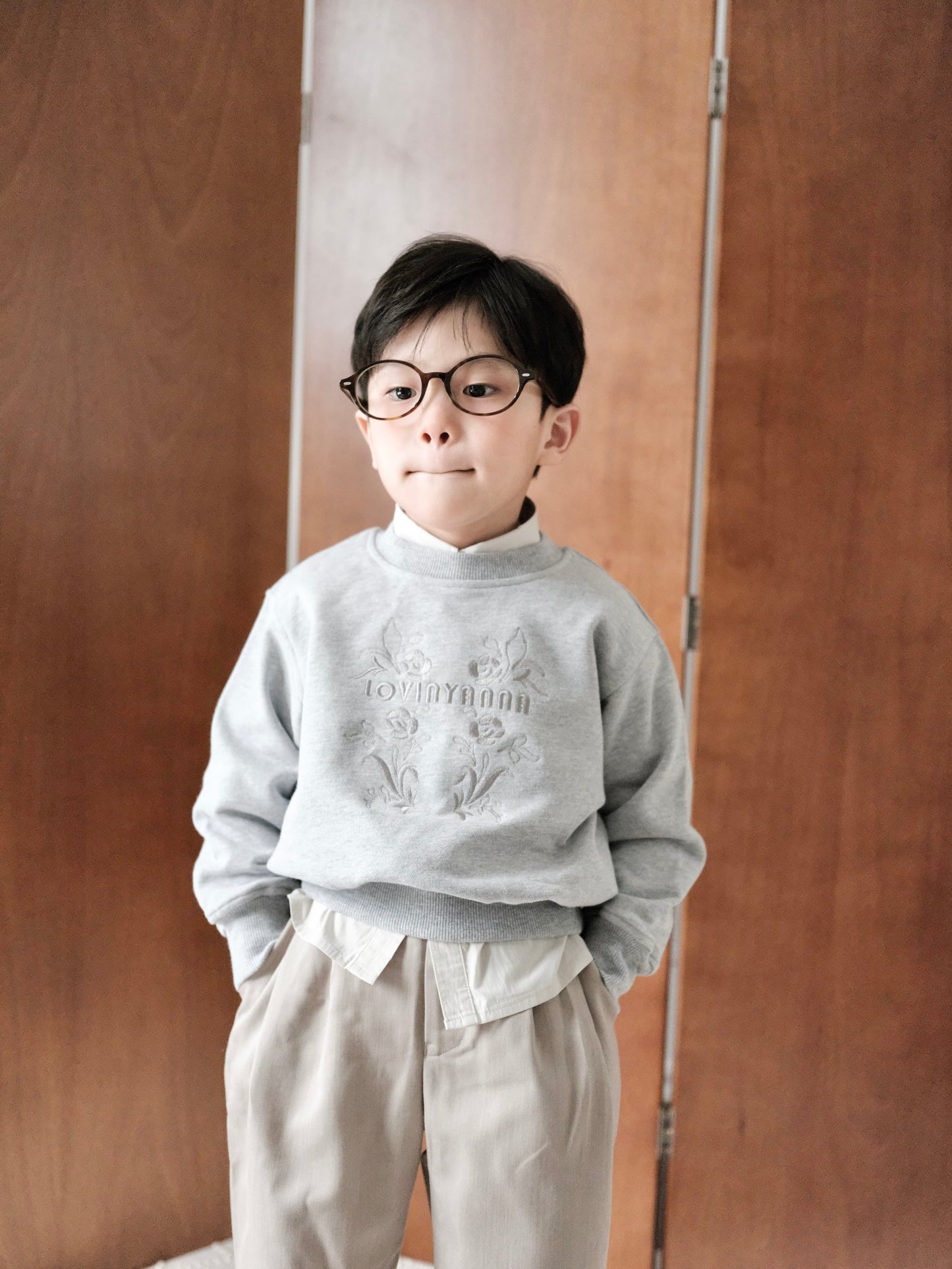 Embroidered Sweatshirt – Light Grey