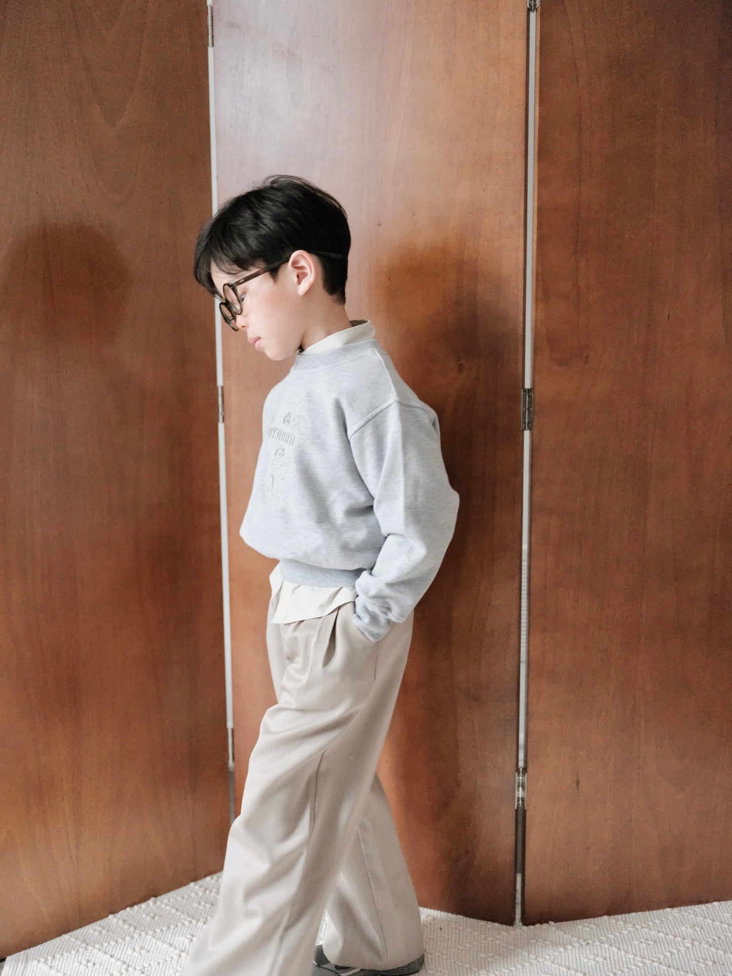 Embroidered Sweatshirt – Light Grey