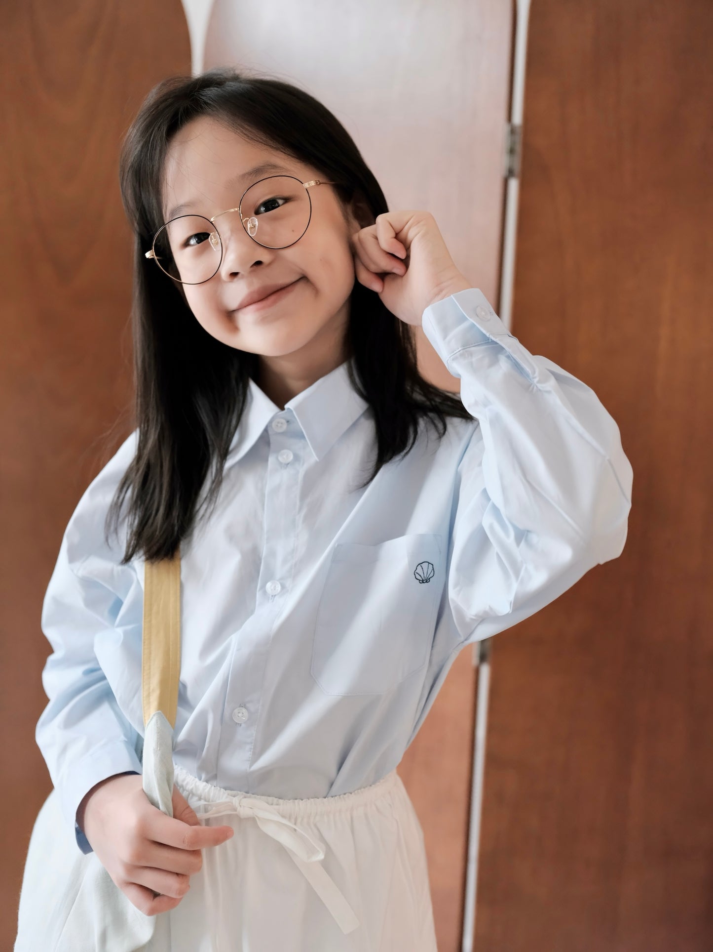 Shell Embroidered Shirt – Light Blue