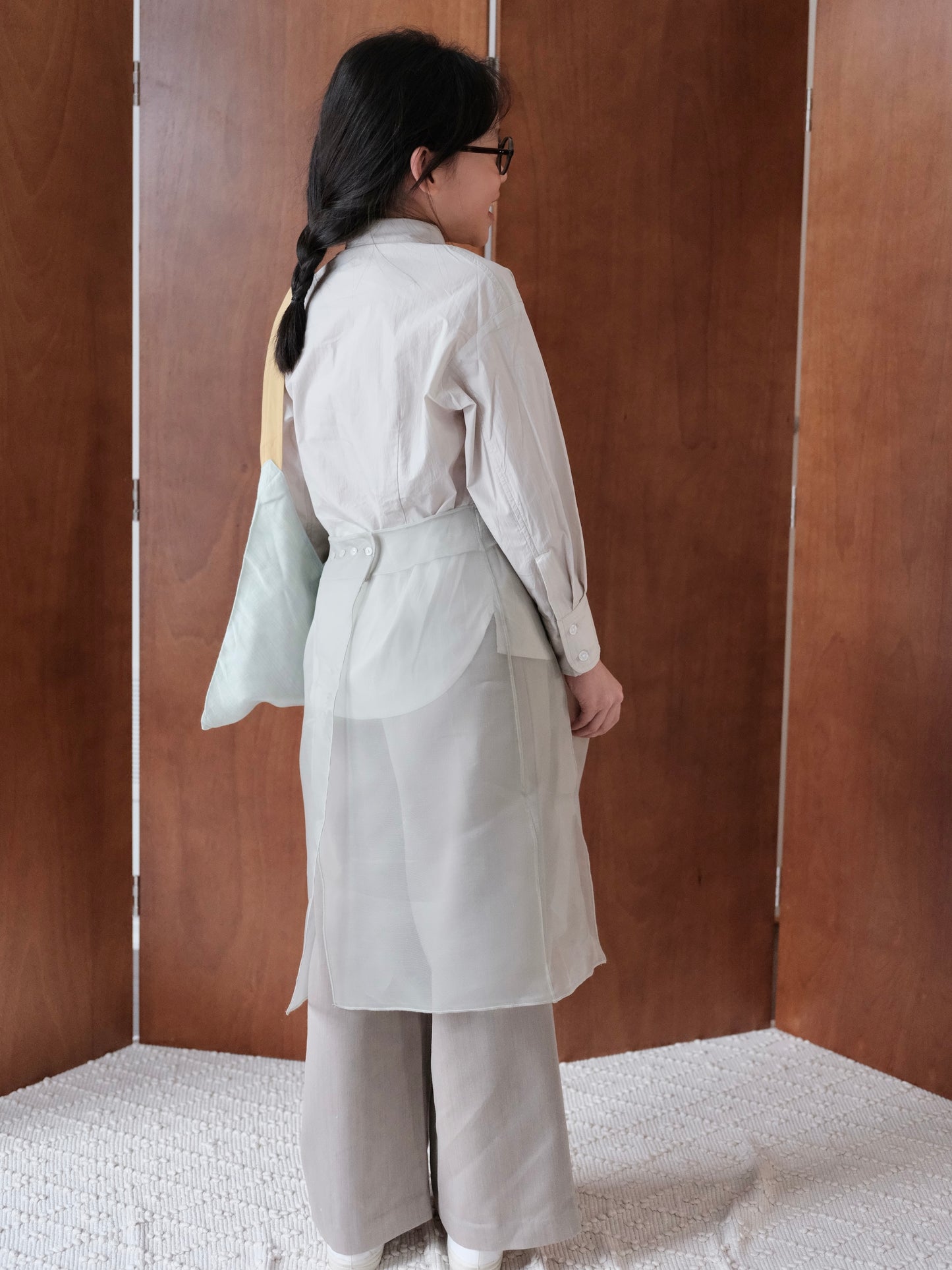 Shirt – Light Grey